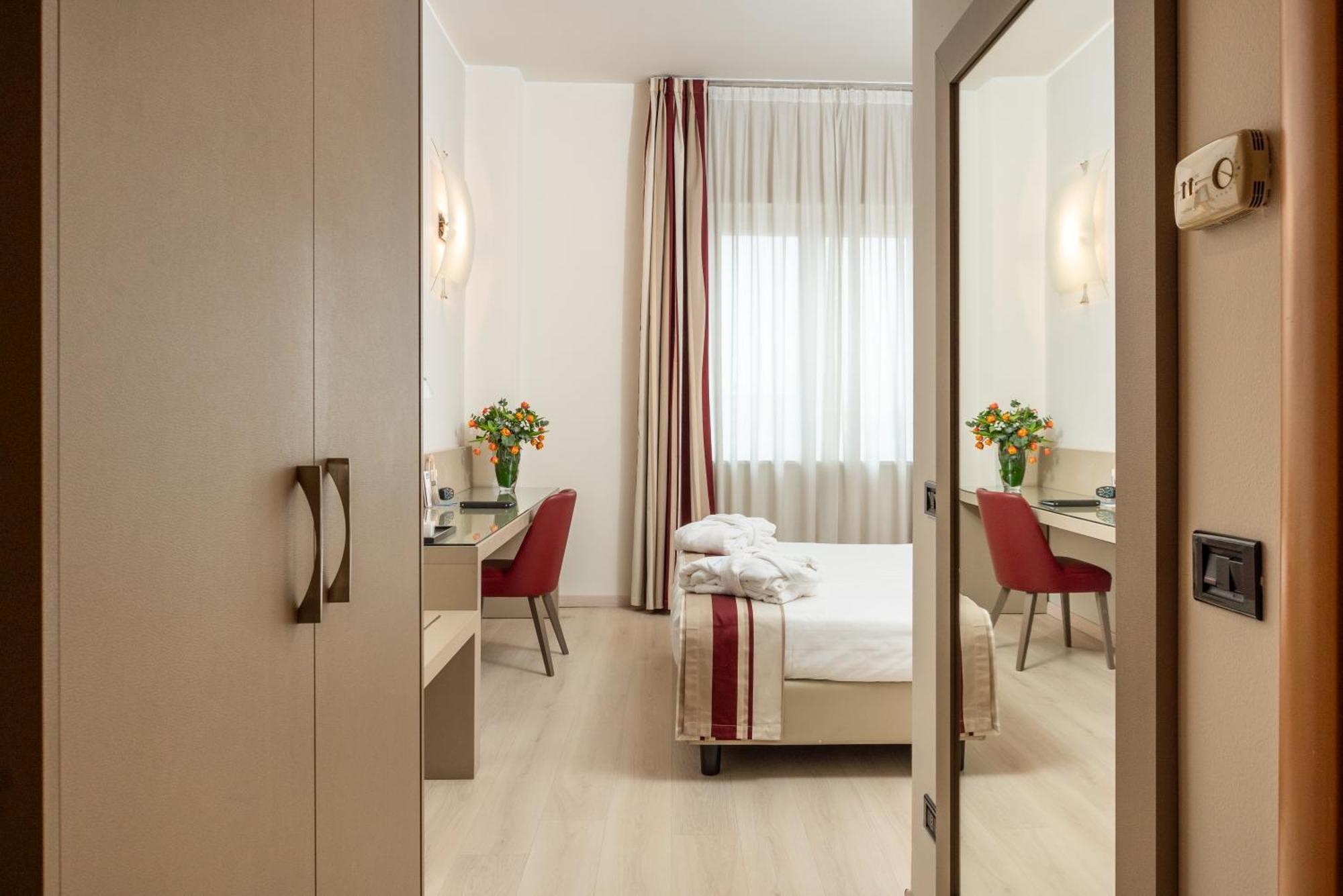 Hotel Royal Falcone Monza Kültér fotó
