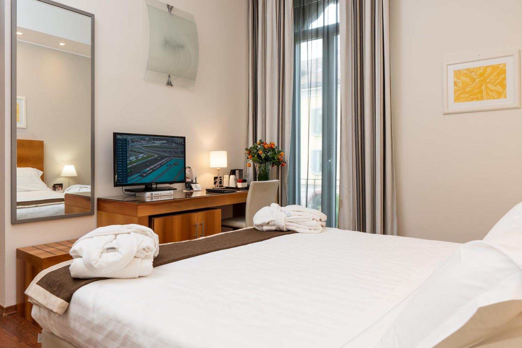 Hotel Royal Falcone Monza Kültér fotó