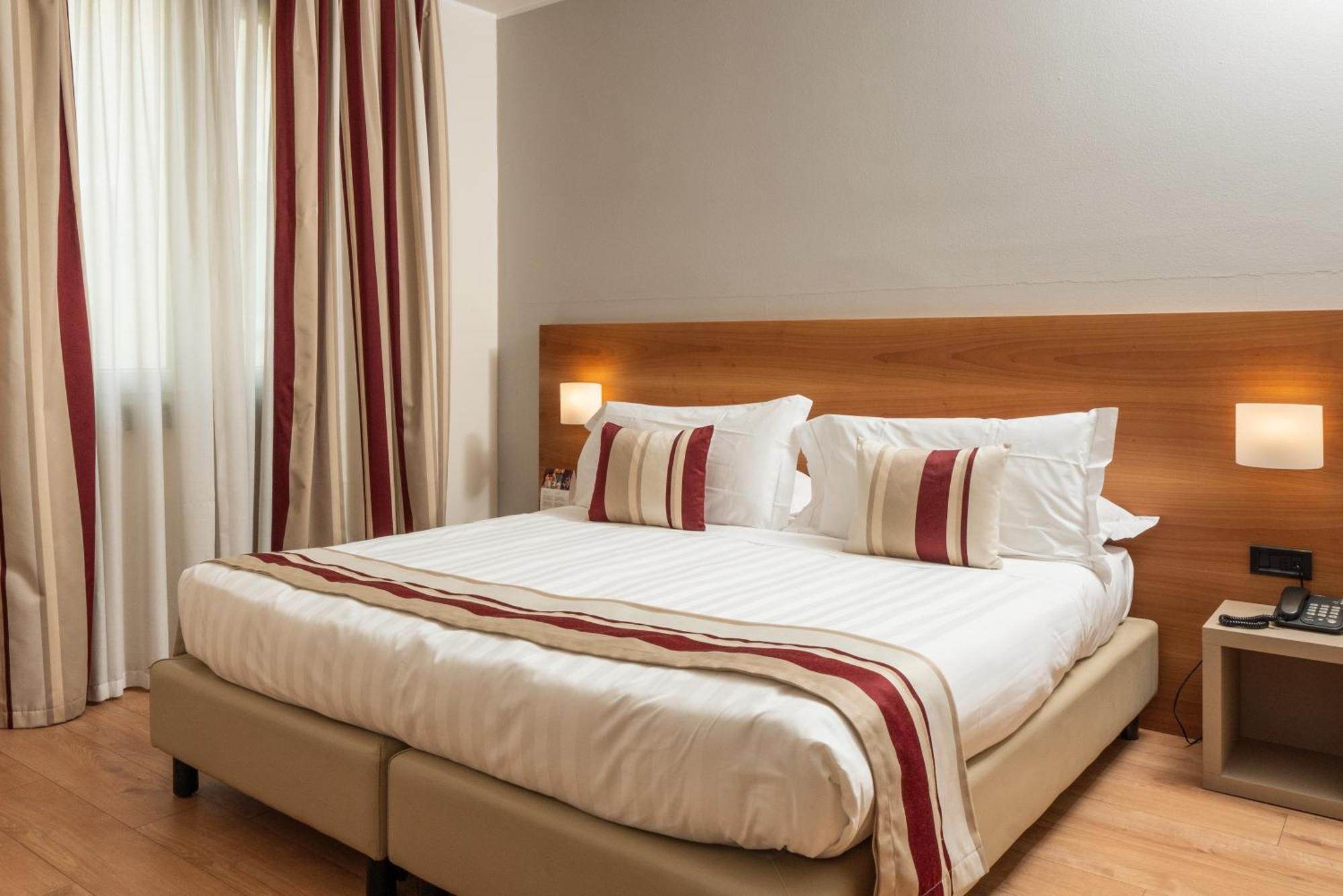 Hotel Royal Falcone Monza Kültér fotó